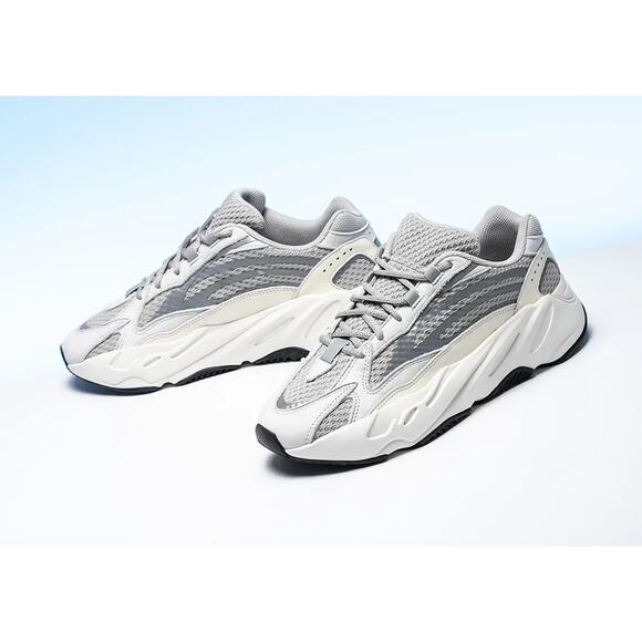 Adidas Yeezy Boost 700 V2 Low Static New In Box EF2829- SIZE 12 MENS main image 4